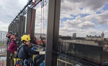 Servicii Alpinism Comanesti Servicii Alpinism Comanesti - REACH SKY ALPIN S.R.L