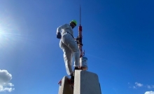 Servicii Alpinism Husi Servicii Alpinism Husi - REACH SKY ALPIN S.R.L